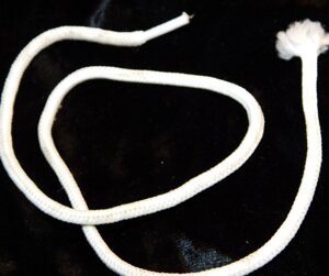 Шнур капроновый плетёный с наполнителем диаметр 4 мм белый, за метр