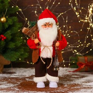 Дед Мороз "В красном тулупе, с фонариком" двигается, ботинки светятся, 17х35 см