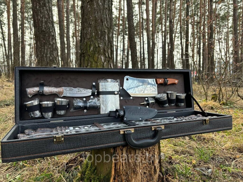 Набор для шашлыка и гриля в чемодане "Охотник" Кизляр 19 предметов от компании Art-deco магазин товаров для дома - фото 1