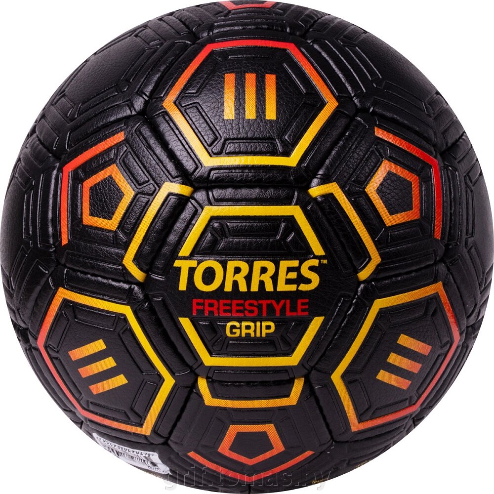 Мяч футбольный тренировочный Torres Freestyle №5 (арт. F323765) от компании Интернет-магазин товаров для спорта и туризма ГРИФ-СПОРТ - фото 1
