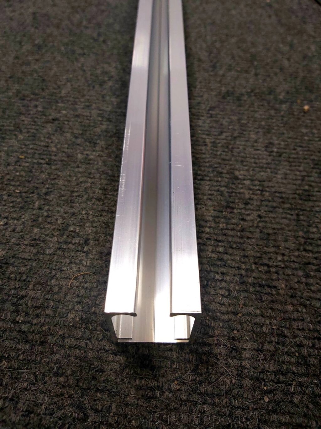 Профиль алюминиевый экструдированный для откатных систем с доводчиками М3037 PK1. ITK/P33х31(2м) от компании ООО "ДомСпецСервис" - фото 1