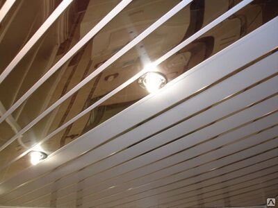 Реечные алюминиевые потолки от компании Интернет-магазин отделочных материалов «Konturs. by» - фото 1