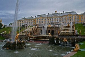 Дворцы Санкт-Петербурга из Могилева на автобусы