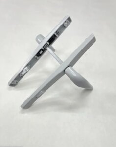 Ручка для замка в калитку Евро-25 нажимная межосевое расстояние 85 мм. цвет-серый