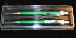 Набор подарочный шариковая ручка и автокарандаш зелёный металл в прозрачном футляре