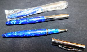 Ручка шариковая, синий мрамор INDEX С6112 объемный стержень синий