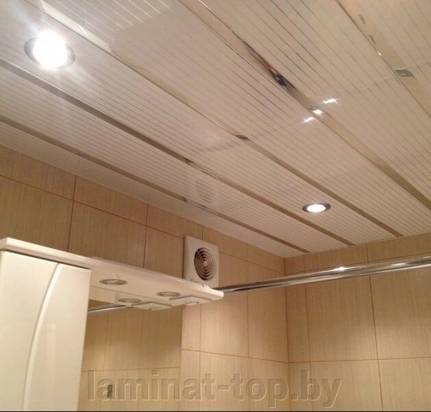 Реечный потолок "Албес"150мм белый жемчуг с металлической полоской (S-дизайн) от компании ИП Мисник М. В. - фото 1