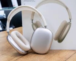 Наушники Apple AirPods Max (с разъёмом USB Type-C, звездный свет)