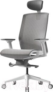 Кресло офисное Bestuhl J15 White Pl с подголовником и подлокотником