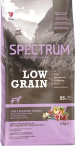 Сухой корм для собак Spectrum Low Grain средних и крупных пород собак с ягненком и черникой