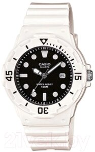 Часы наручные женские Casio LRW-200H-1EVEF