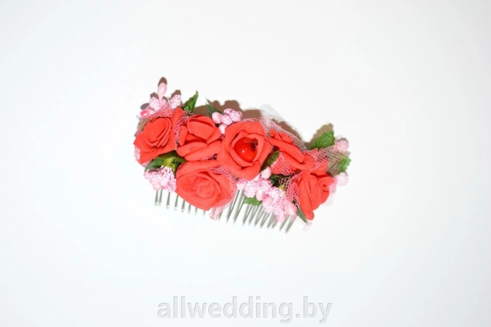 Гребешок из цветов от компании Салон цветов и свадебных аксессуаров «Allwedding» в г. Сморгонь - фото 1