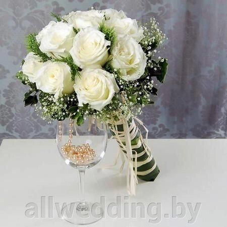 Свадебный букет #1 от компании Салон цветов и свадебных аксессуаров «Allwedding» в г. Сморгонь - фото 1