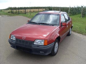 Opel Kadett E (1984-1991)