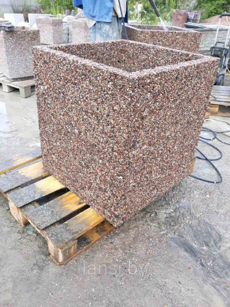 Цветочница бетонная "Куб 4" (андора). 650х650х700мм. от компании ООО «Ланси» - фото 1
