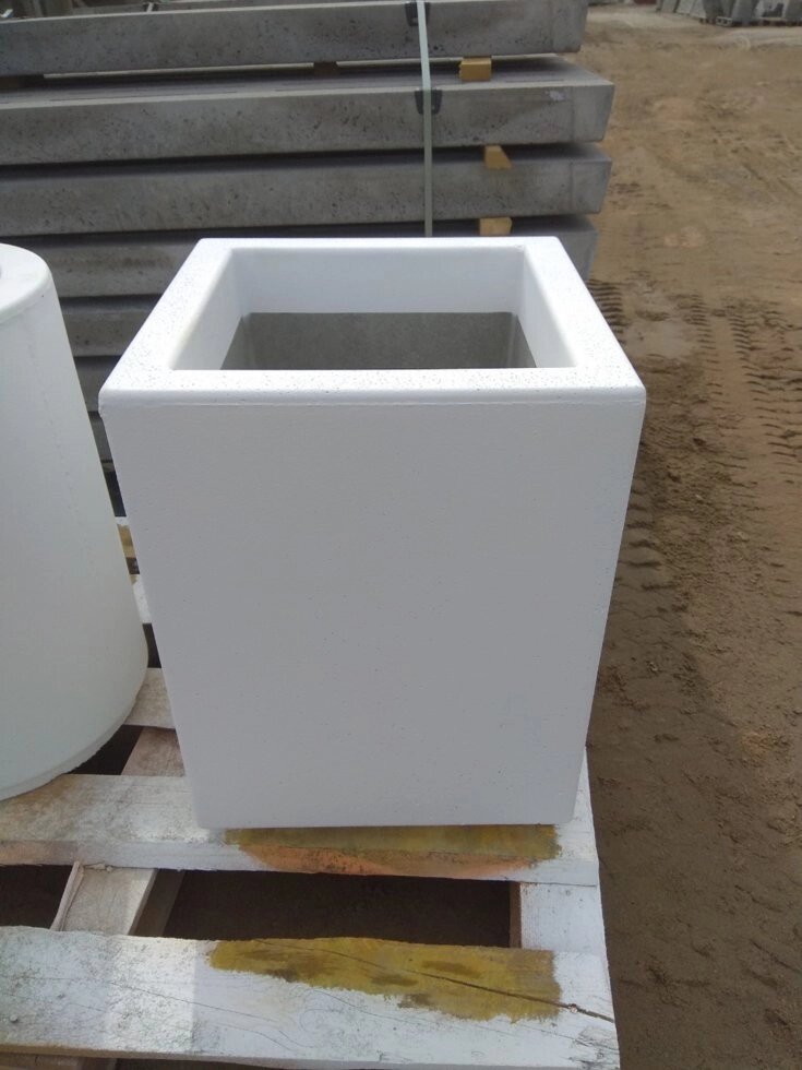Цветочница бетонная " Куб М " (Киль) 600х450х450мм от компании ООО «Ланси» - фото 1