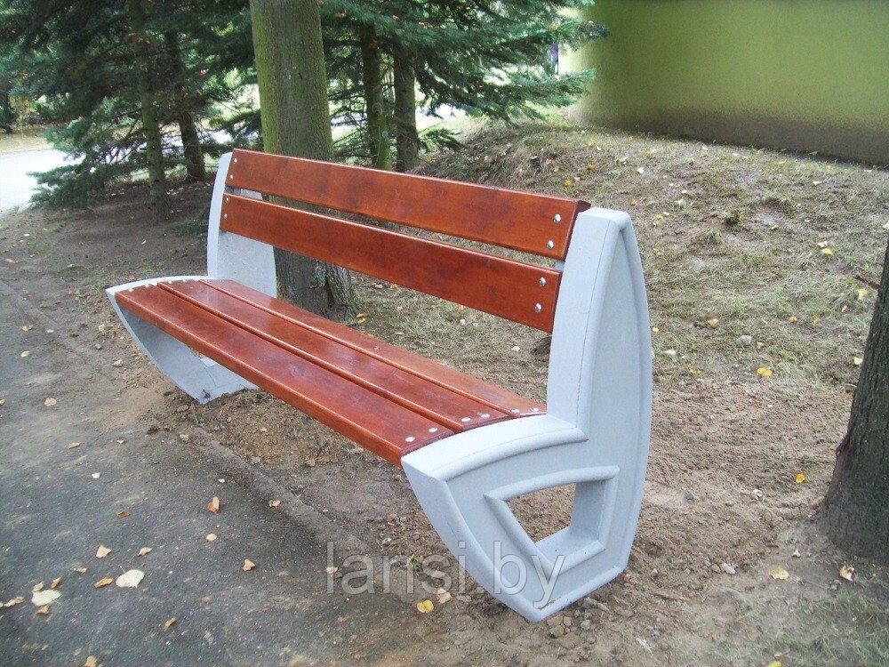 Скамейка бетонная с деревом №32 - Беларусь