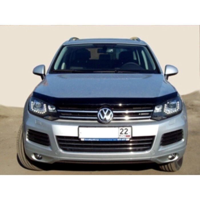 Дефлектор капота темный Volkswagen Touareg 2010-2016, NLD. SVOTOU1012 от компании Интернет-гипермаркет «MALL24» - фото 1