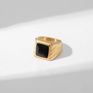 Кольцо мужское "Перстень" рельеф, цвет зелёный в золоте, 18 размер