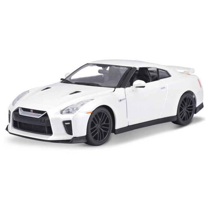 Машинка Bburago Nissan Gt-R 2017, Die-Cast, 1:24, открывающиеся двери, цвет белый от компании Интернет-гипермаркет «MALL24» - фото 1