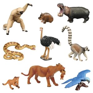 Набор фигурок: 2 льва, змея, лемур, попугай, обезьяна, страус, 2 бегемота, 9 предметов