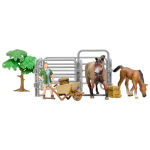 Набор фигурок: Американская лошадь и жеребенок, фермер, дерево, ограждение-загон, инвентарь 706259