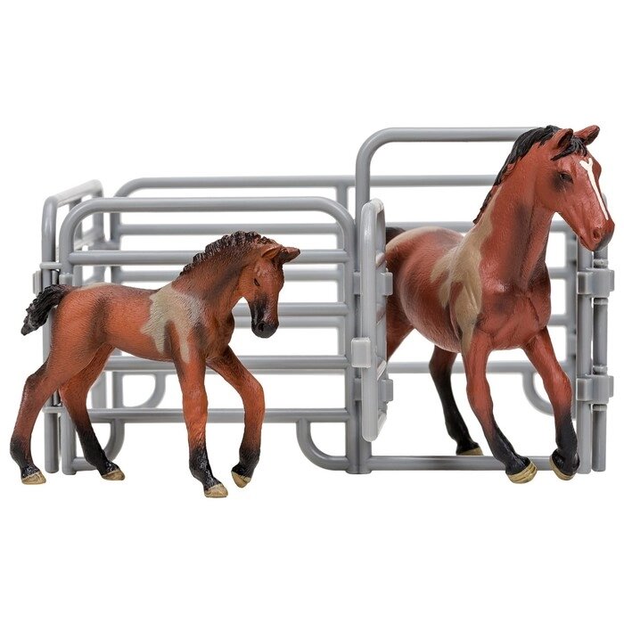 Набор фигурок: Ганноверская лошадь, жеребенок, ограждение-загон от компании Интернет-гипермаркет «MALL24» - фото 1