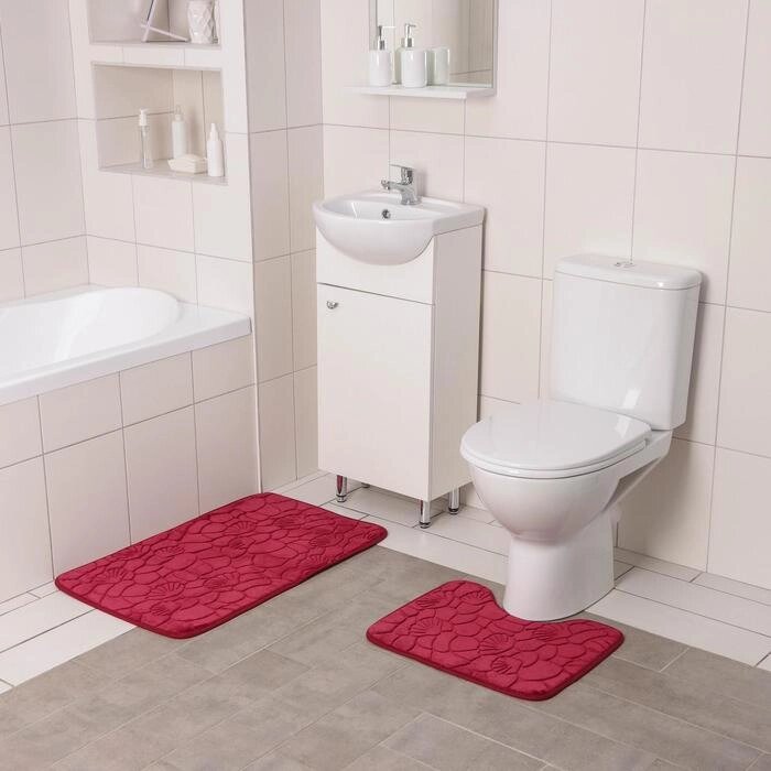 Набор ковриков для ванны и туалета Доляна "Галька, ракушки", 2 шт: 4050, 5080 см, цвет бордовый от компании Интернет-гипермаркет «MALL24» - фото 1