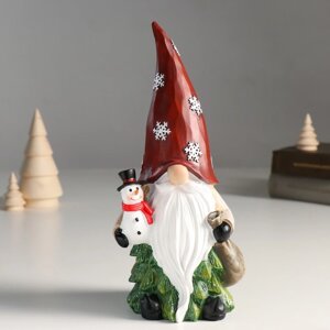 Сувенир полистоун "Дед Мороз в колпаке со снежинками, с мешком и снеговиком" 10х8х23 см