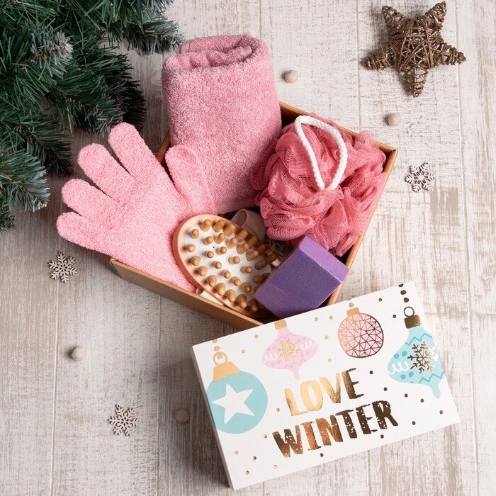 Подарочный набор "Love winter" полотенце 30х60 см и банные акс.(3 предм) от компании Интернет-гипермаркет «MALL24» - фото 1