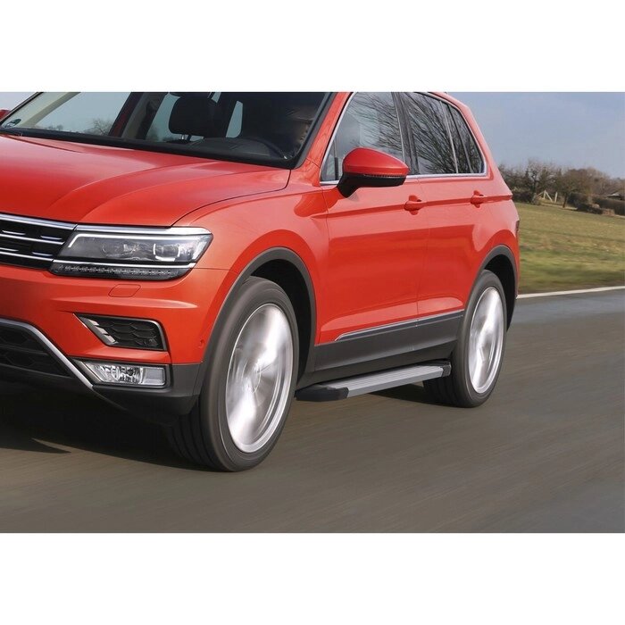 Пороги на автомобиль "Silver" Rival для Volkswagen Tiguan II 2016-2020 2020-н. в., 173 см, 2 шт., алюминий, от компании Интернет-гипермаркет «MALL24» - фото 1