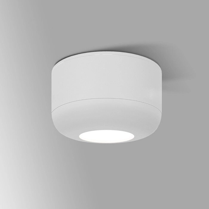 Потолочный акцентный светильник Onde LED 7 Вт 70x70x61 мм IP20 от компании Интернет-гипермаркет «MALL24» - фото 1