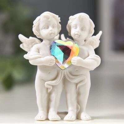 Сувенир "Белоснежные ангелы с хрустальным сердцем", от компании Интернет-гипермаркет «MALL24» - фото 1