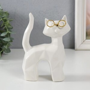 Сувенир керамика "Белый кот в очках, хвост трубой" грани 10,8х4,6х14,7 см