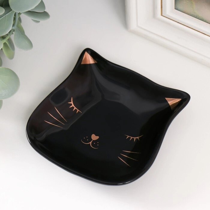 Сувенир керамика подставка под кольца "Довольная мордочка чёрного кота" 8х10х1,2 см от компании Интернет-гипермаркет «MALL24» - фото 1