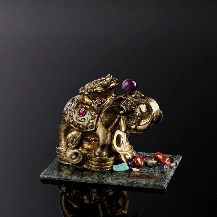 Сувенир "Слон с лягушкой", 7х10х7 см, змеевик, гипс, минералы от компании Интернет-гипермаркет «MALL24» - фото 1