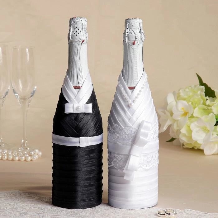 Украшение для шампанского "Жених и невеста", чёрно-белое от компании Интернет-гипермаркет «MALL24» - фото 1