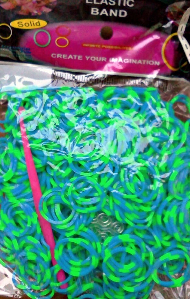 600 резинок для плетения браслетов Rainbow Loom от компании Интернет магазин детских игрушек Ny-pogodi. by - фото 1