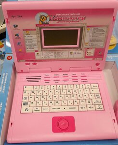 Детский компьютер ноутбук обучающий 7004 с мышкой Play Smart ( Joy Toy ).2 языка, розовый для девочки