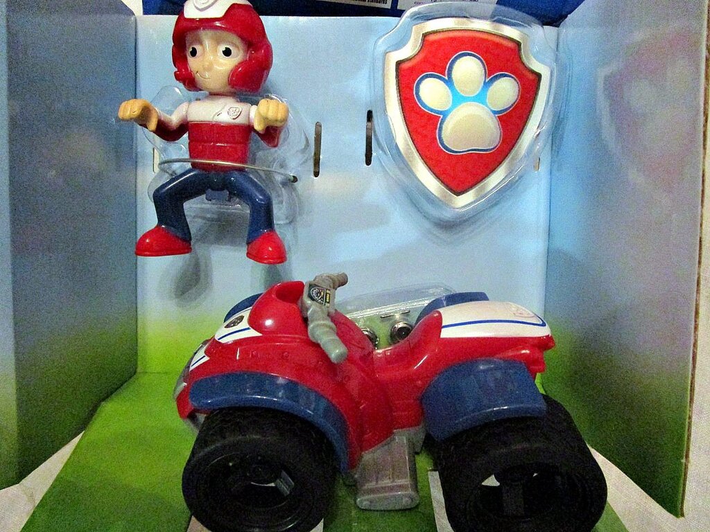 Фигурка Райдер на мотоцикле звук+свет+инерция+значок от компании Интернет магазин детских игрушек Ny-pogodi. by - фото 1