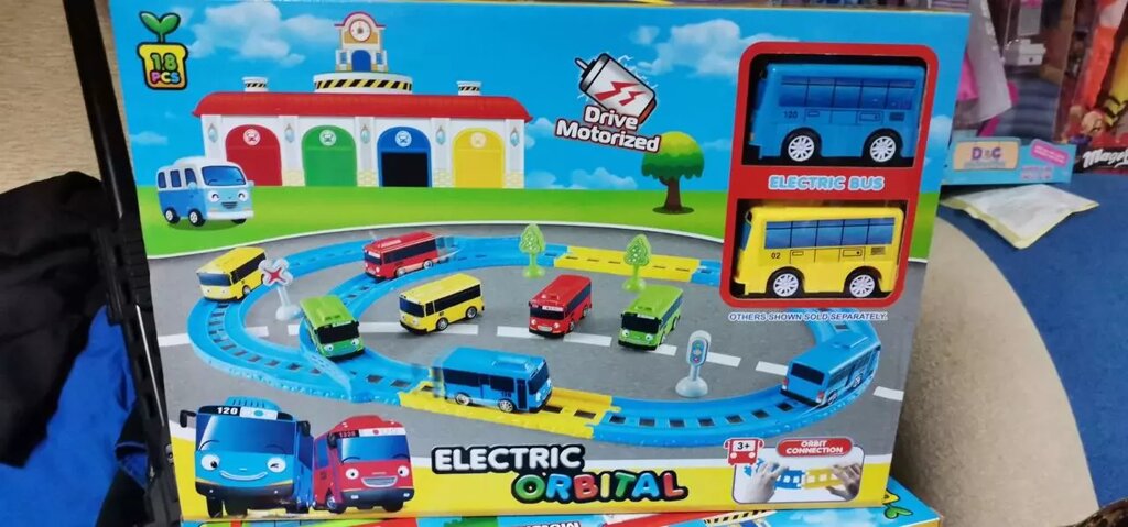 Игровой набор паркинг железная дорога  "автобусы Tayo тайо" на батарейках 33 от компании Интернет магазин детских игрушек Ny-pogodi. by - фото 1