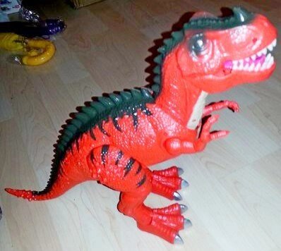 Игрушка динозавр Птеродактиль 40см  с проектором (двиг. свет. муз.) от компании Интернет магазин детских игрушек Ny-pogodi. by - фото 1