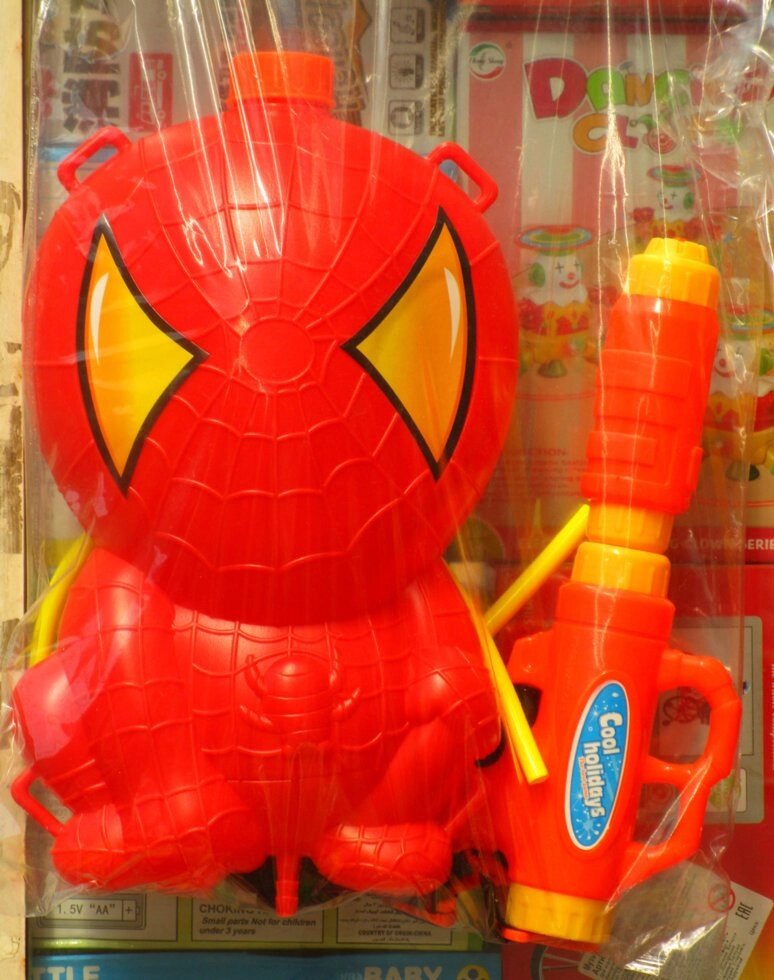 Игрушка водный  пистолет-рюкзак "человек паук" от компании Интернет магазин детских игрушек Ny-pogodi. by - фото 1