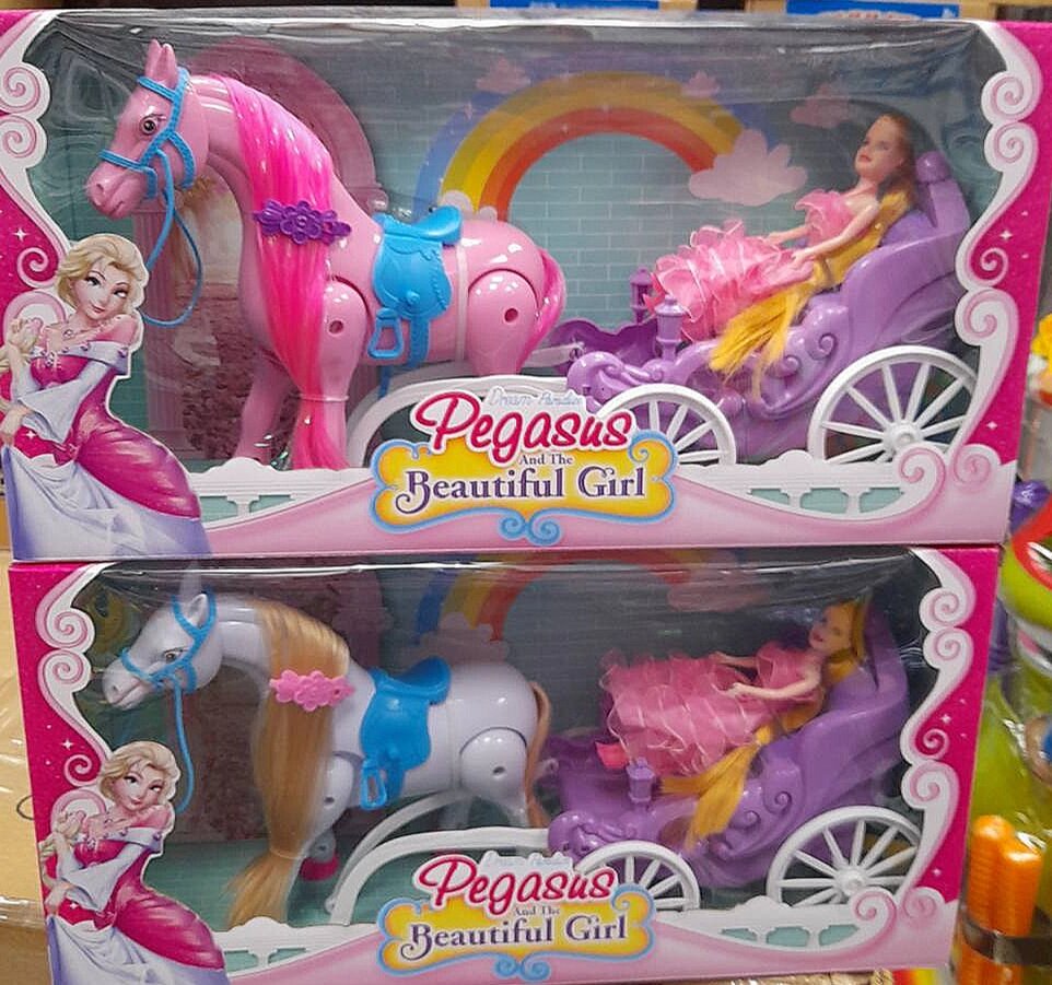 Карета с лошадью ( ходит) свет звук и  куклой 686-757 от компании Интернет магазин детских игрушек Ny-pogodi. by - фото 1