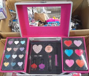 Набор детской игровой декоративной косметики в кейсе для девочек / набор косметики mz-777