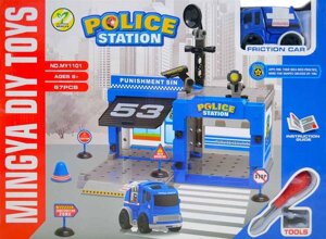 Парковка-гараж-конструктор 67 деталей "Полицейская станция" с отверткой MY1101