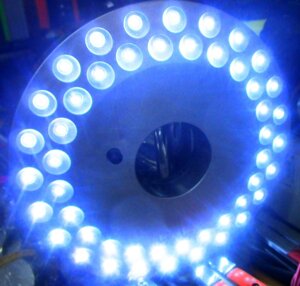 Светодиодный кемпинговый фонарь- лампа Led на батарейках
