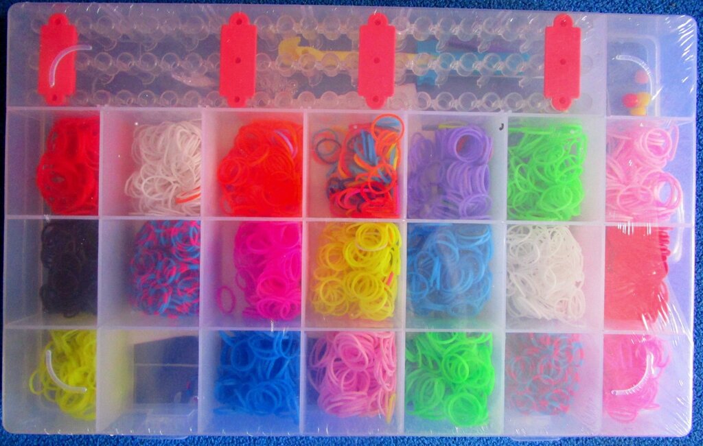 Резинки для плетения браслетов Loom Band 4400+аксессуары от компании Интернет магазин детских игрушек Ny-pogodi. by - фото 1