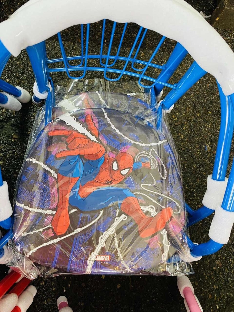 Стульчик детский металлический с пищалкой человек паук Spider-man от компании Интернет магазин детских игрушек Ny-pogodi. by - фото 1