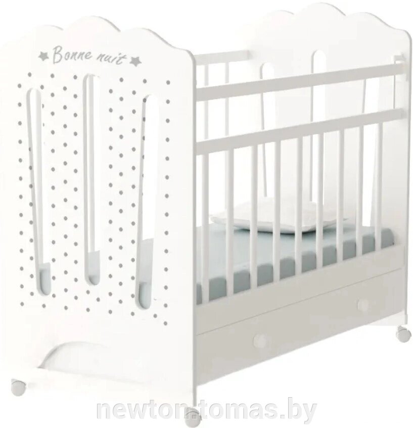 Классическая детская кроватка VDK Bonne колесо-качалка и ящик белый от компании Интернет-магазин Newton - фото 1